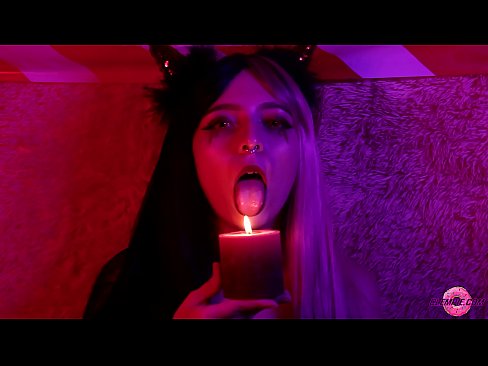 ❤️ Blowjob fiafia mai le Sexy Succubus ma le Faataunuuga o le gutu ❤️❌ Pono vk ❤